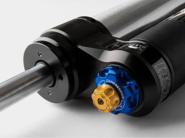 Chevrolet Silverado / GMC Sierra 1500 07-18  Fox 2.5 R/R DSCA 0-1.5" Rear Shock, Pair - Image 2
